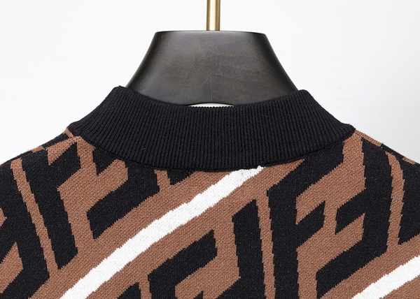 ブランドセーター着用イメージ